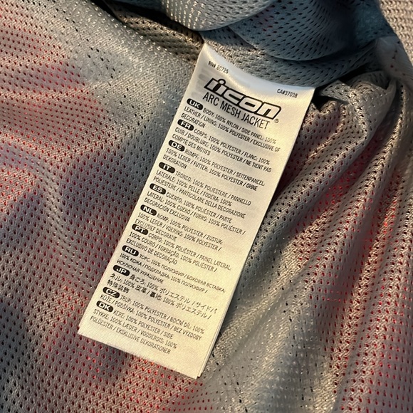 Like new motorcycle jacket performance series asphalt technologies - Picture 4 of 9